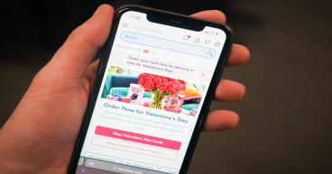 Mobile users ‘stuck between mid-contract hikes and exit fees of more than £400’