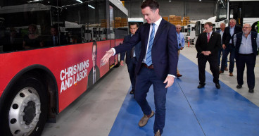 Minns to put brakes on kids fund as campaign rolls on