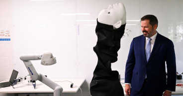 Review to consider jobs, economic impact of robots