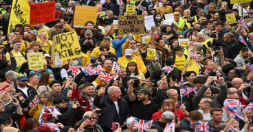 Republican protesters arrested as lock-on devices seized hours before coronation