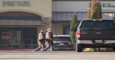 Gunman opens fire at mall, injuring multiple people and killing unknown number