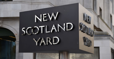 Met defends officers after suspect tasered and dogs shot in front of witnesses