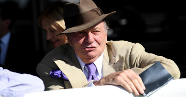 State service for Barry Humphries to be held in Sydney