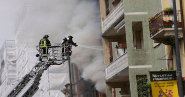 School and homes evacuated after van carrying oxygen tanks explodes in Milan