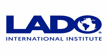 Lado International Institute Vienna Campus. Desde los Estados Unidos al Peru, Feliz Dia de la Independencia.