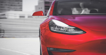 Tesla rolls out lower priced variants of Model S and Model X in the U.S.