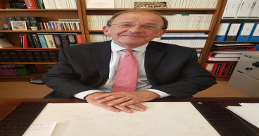 Senior judge praises expert witness criticised on social media
