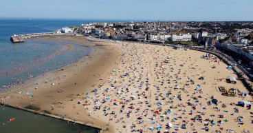 UK has joint warmest September on record, figures suggest