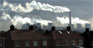 Emissions from UK residents and businesses rose by 2% in 2022, figures suggest