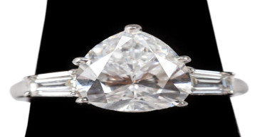 Perfect holiday gifts are in Ahlers & Ogletree's Jewelry & Gifting auction, December 1-2, online and live in Atlanta, Ga