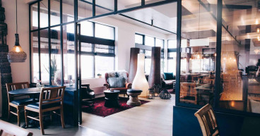 Eyja Guldsmeden Challenges Traditional Hotel Services