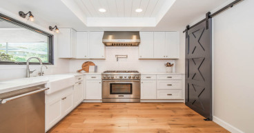 CabinetDIY Unveils Elegant Maple Kitchen Cabinets for Modern Homes