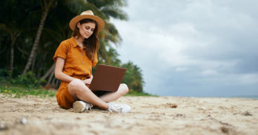 Travel Tips to Stay Safe this Holiday Season as Cybercrime Increases