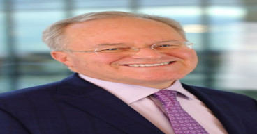 Frederick Baerenz, President & CEO of AOG Institutional Fund joins Pat Adrian for Nasdaq's premier episode of Fund Focus