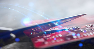  Relying on Business Credit Cards Risky, Industry Insiders Say 