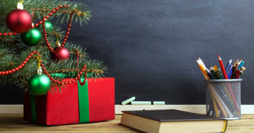 A Great Christmas Gift in 2023: The Road2Spain EBC Trinity CertTESOL + 1 year Student Visa/Spanish Programme