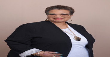 Patricia Carpenter Teams Up with SuccessBooks® and Lisa Nichols to Co-Author Empowering Book, 'Rise Up!'