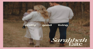 Country Artist ~ Sarahbeth Taite's Single Goes Viral ~ New Music Video Out Now for