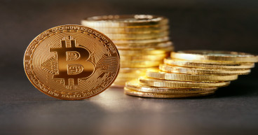  Bitcoin beats $73,000 mark to hit fresh high 