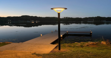 CommercialLEDLights.com expands its product lineup with Solera Solar Lighting products