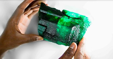 DIACOLOR Acquires The Lion Emerald 'The Inkalamu'