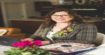 Florist Coach Althea Wiles Empowers Fellow Florists to Source and Utilize Local Flower Farms