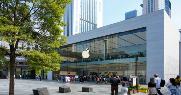Jim Cramer says Apple is ‘very bankable’ after its iPad event