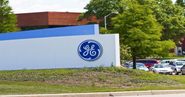 GE Aviation stock could see turbulence as an evening star forms
