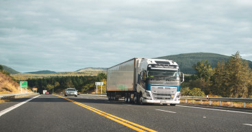 Daimler Truck and Volvo Group to form JV for heavy-duty vehicle platform