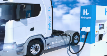 Nikola stock rises as CEO, Stephen Girsky buys the dip: should you?