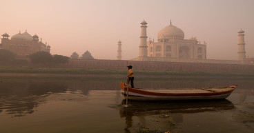AI, deepfakes, and YouTube influencers reshape Indian election landscape