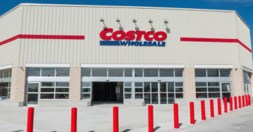 Costco crushes Q3, stock at all-time high: Is it a buy?