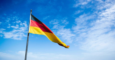  With German DAX struggling, these 4 dividend stocks can boost your portfolio 