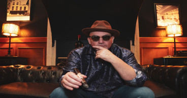 HIP Video Promo Presents: Uncle Ryano releases brand new country music video 'Twerkin' With A Twang'