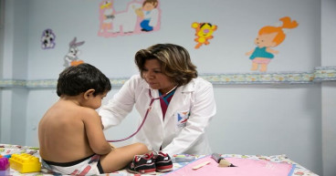 Roberto Isaias transforms lives with more than 600 surgeries and 5 millions of attentions