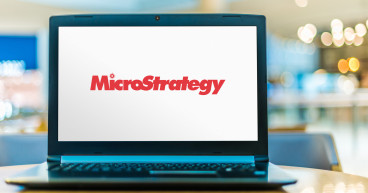 MicroStrategy announces stock split: a reason to buy MSTR?