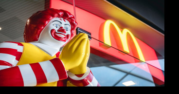 Why is Jim Cramer optimistic on McDonald’s despite Q2 weakness?