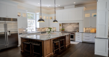 Lori Evans Receives Three Grand Aurora Design Awards at SEBC