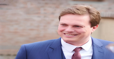  eCarsTrade Welcomes Pieter-Jan Van Haeverbeke as New Head of Operations 