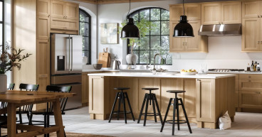 Enhance Kitchen Aesthetics with Premium Oak Kitchen Cabinets from CabinetDIY