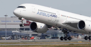 I’d avoid Boeing and Airbus stocks and buy Aercap instead