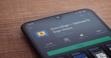 Here’s why DocuSign stock could benefit from Smartsheet acquisition