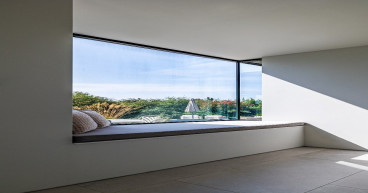 John Knight Glass Introduces New Structural Glazing Range for the Domestic Market
