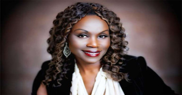 Harriet Tinka, Renowned Transformational Speaker Recognized as Empowered Woman of The Year by IOFP