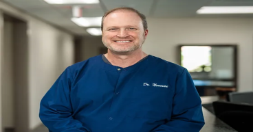 Dr. Wade Newman Supports ADOAA in Raising Awareness for Vision Loss Disorder