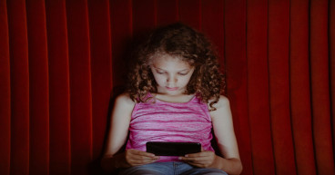 Generation Isolation: London’s Young People Want To Get Off Phones But Need Real Life Alternatives To Kick The Habit