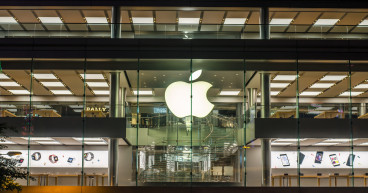 Apple stock price forecast: major concerns remain
