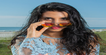New Music Alert Blooming Strings from the multi-talented Velour