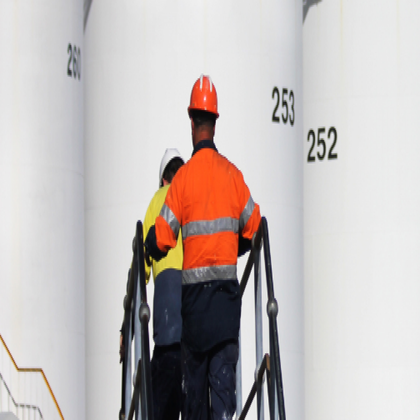  Diverse Sectors That Benefit from Service Offerings of Saunders International 