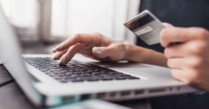 UK Retailers Scale Back Discounts in July As Demand Picks Up